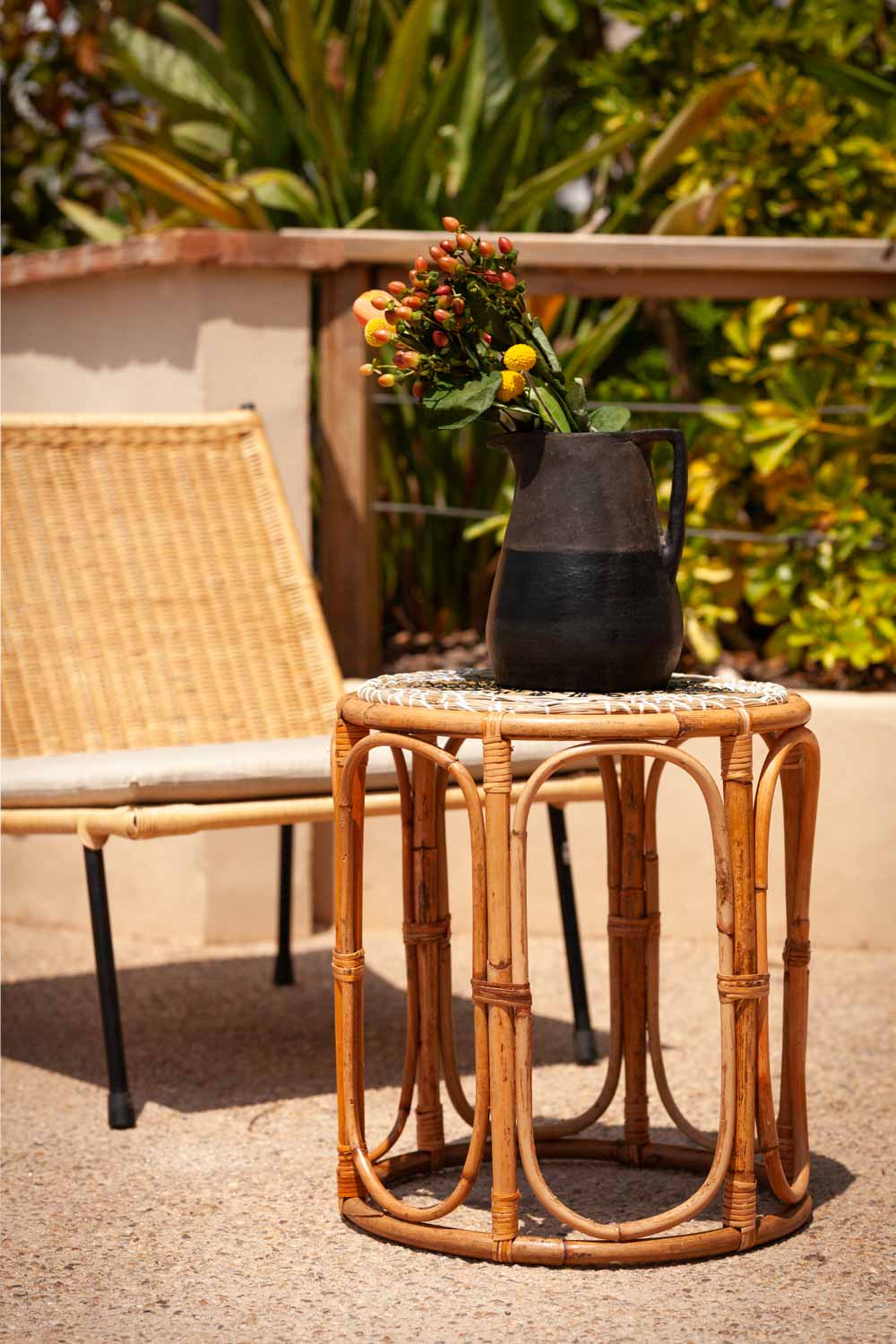 Mesita auxiliar Eliette de OFELIA Home & Decor.